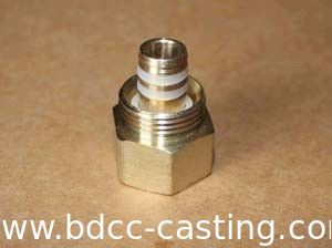 Kundenspezifische Messing-Schraubfittings mit allen Arten von Oberflächen, OEM-Bestellungen können angepasst werden