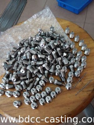 Kundenspezifischer Edelstahlanschluss mit allen Arten von Oberflächen, hergestellt vom professionellen Hersteller in China