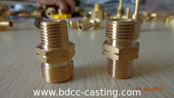 Kundenspezifische Messing-Schlauchanschlüsse mit allen Arten von Oberflächen, hergestellt vom professionellen Hersteller in China