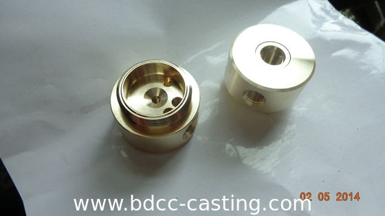 CNC-gefertigte Messingfittings mit Nickelbeschichtung, hergestellt in China von einem professionellen Hersteller