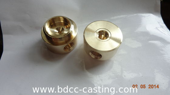 CNC-Präzisionsbearbeitung Messingkupplungen, hergestellt in China von einem professionellen Hersteller