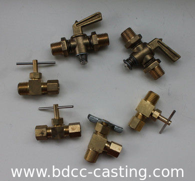 Kundenspezifische CNC-Messingrohrfittings, hergestellt in China von einem professionellen Hersteller