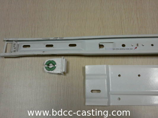 Tiefziehen, Blech, Schneiden, Stanzen, Ausklinken, Tiefziehen, Schneiden, Umformen, Schweißen, etc.