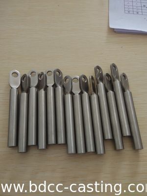 Bearbeitung von Teilen mit hoher Qualität und verschiedenen Materialien, CNC-BEARBEITUNG, Edelstahl-Gabelkopf