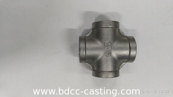 Edelstahlrohrfittings, eine Vielzahl von Spezifikationen, kundenspezifischer Edelstahl mit allen Arten von Oberflächen