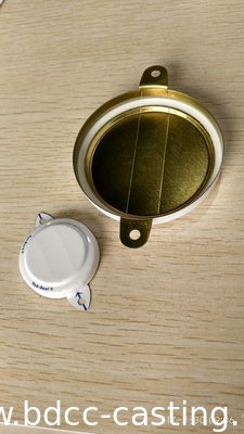 Kundenspezifische Diebstahlschutzabdeckung für Tanks, Gewindeabdeckung, Tankflansch; Farbdruck kann nach Kundenwunsch angepasst werden.