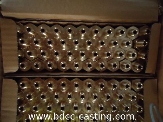 Verarbeitung kundenspezifischer Rohrverbindungen aller Art, CNC-Bearbeitung, Messingfittings, hergestellt in China vom professionellen Hersteller