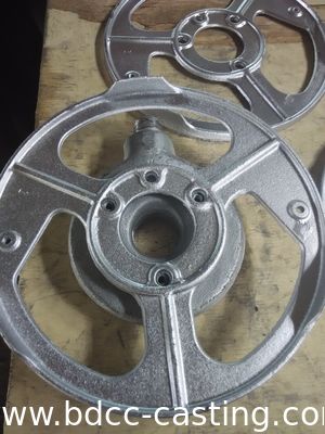 Kundenspezifisches duktiles Gusseisen mit allen Arten von Oberflächen, hergestellt von einem professionellen Hersteller in China