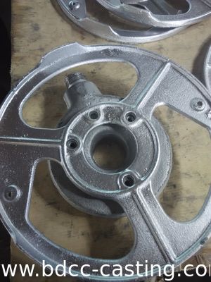 Kundenspezifisches duktiles Gusseisen mit allen Arten von Oberflächen, hergestellt von einem professionellen Hersteller in China