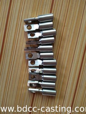 LKW-Chassis-Rollenbaugruppe, kundenspezifische CNC-Präzisionsbearbeitungsteile mit allen Arten von Oberflächen