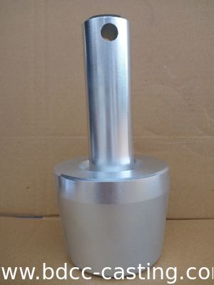 CNC-Bearbeitung Stahlwalze, verzinkt, Kundenspezifische CNC-Präzisionsbearbeitungsteile mit allen Arten von Oberflächen