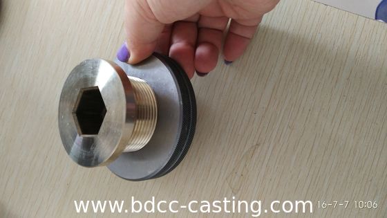 Schmieden CNC-Bearbeitung Kupferlegierung Ölablassschraube, Verarbeitung kundenspezifischer mechanischer Teile aller Art, mechanische Bearbeitungsteile