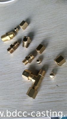 Kundenspezifischer Schnellverbinder aus Messing mit allen Arten von Oberflächen, hergestellt von einem professionellen Hersteller in China