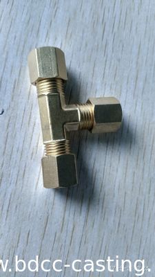 Kundenspezifische CNC-KOMPRESSIONSVERSCHLUSS-SERIE, T-STÜCK, WINKEL, KUPPLUNG, Adapter, hergestellt vom professionellen Hersteller in China