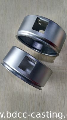 Prägen, Gehäuse für Manometer, Metallstanzteile aus Edelstahl mit allen Arten von Oberflächen, Stanzteile