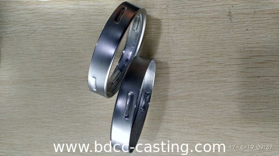 Tiefziehen, Gehäuse für Manometer, Stanzteile aus Edelstahl mit allen Arten von Oberflächen, Stanzteile