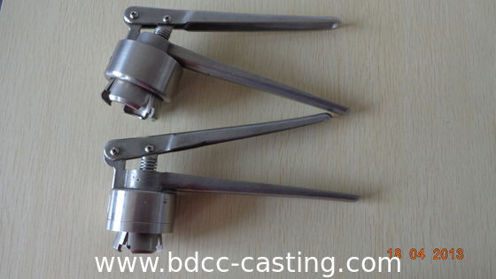 Crimpzangen  Kundenspezifische Bottiche, Diebstahlschutzdeckel; Farbdruck kann nach Kundenwunsch angepasst werden