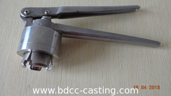 Crimpzangen  Kundenspezifische Bottiche, Diebstahlschutzdeckel; Farbdruck kann nach Kundenwunsch angepasst werden