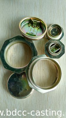 Kundenspezifische Diebstahlschutzabdeckung für Tanks, Gewindeabdeckung, Tankflansch; Farbdruck kann nach Kundenwunsch angepasst werden.