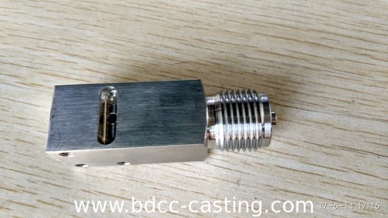 Kundenspezifische Bearbeitung aller Arten von Materialien, eine Vielzahl von Spezifikationen, mechanische Bearbeitungsteile; Verbindungen, Rohrverbindungen, Gussteile