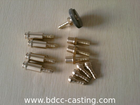 Verarbeitung kundenspezifischer Rohrverbindungen aller Art, CNC-Bearbeitung, Messingfittings, hergestellt in China vom professionellen Hersteller