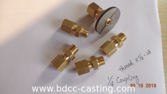 Verarbeitung kundenspezifischer Rohrverbindungen aller Art, WINKEL, CNC-Bearbeitung, Messingfitting, hergestellt in China von einem professionellen Hersteller