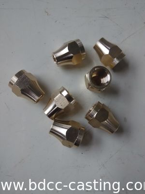 Verarbeitung kundenspezifischer Rohrverbindungen aller Art, Adapter, CNC-Bearbeitung, Messingfittings, hergestellt in China von einem professionellen Hersteller