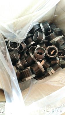 Rohrverbindung, Winkel, T-Stück, Kupplung, Edelstahl, Kundenspezifische CNC-Präzisionsbearbeitungsteile mit allen Arten von Oberflächen