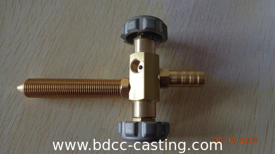 Verarbeitung kundenspezifischer Rohrverbindungen aller Art, Adapter, CNC-Bearbeitung, Messingfittings, hergestellt in China von einem professionellen Hersteller