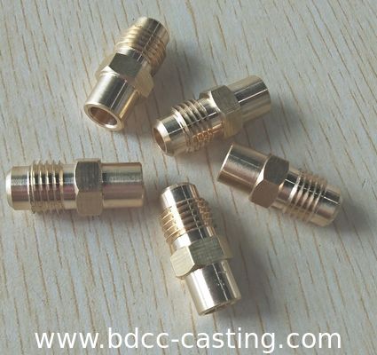 Verarbeitung kundenspezifischer Rohrverbindungen aller Art, Adapter, CNC-Bearbeitung, Messingfittings, hergestellt in China von einem professionellen Hersteller