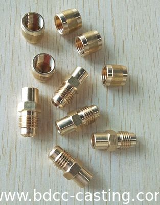 Verarbeitung kundenspezifischer Rohrverbindungen aller Art, Adapter, CNC-Bearbeitung, Messingfittings, hergestellt in China von einem professionellen Hersteller