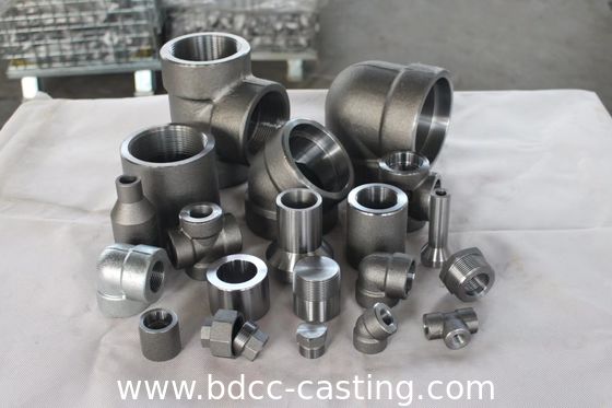 Hochdruck-Carbon-T-Stück, CNC-Präzisionsbearbeitung von Metallteilen, alle Arten von Materialien sind verfügbar