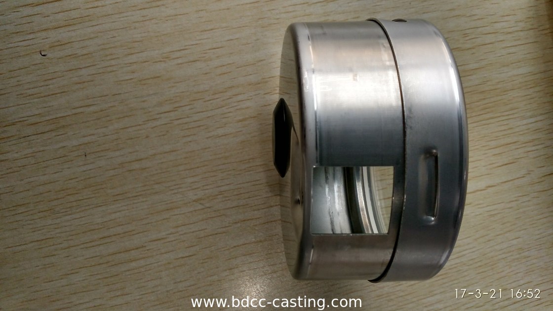 Gehäuse für Manometer, Stanzteile aus Edelstahl mit allen Arten von Oberflächen, Stanzteile