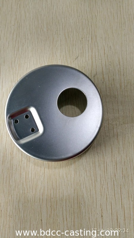 Tiefziehen, Gehäuse für Manometer, Stanzteile aus Edelstahl mit allen Arten von Oberflächen, Stanzteile