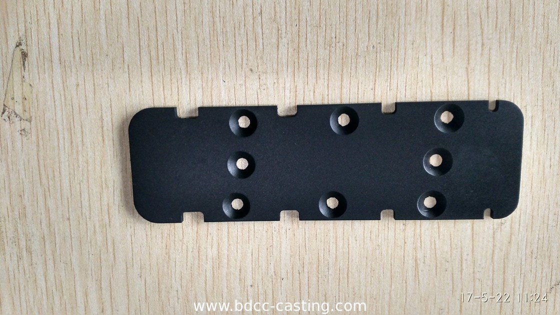 CNC-gefertigte Teile, Zerspanung von Teilen aus allen Arten von Materialien; CNC-Bearbeitung, CNC-Bearbeitungszentrum