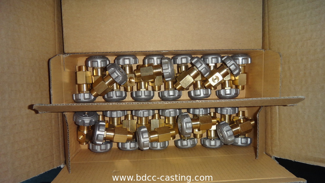 Verarbeitung kundenspezifischer Rohrverbindungen aller Art, CNC-Bearbeitung, Messingfittings, hergestellt in China vom professionellen Hersteller