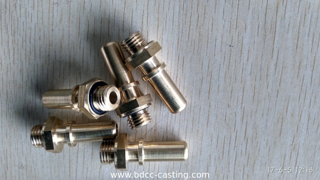 Kundenspezifischer Schnellverbinder aus Messing mit allen Arten von Oberflächen, hergestellt von einem professionellen Hersteller in China