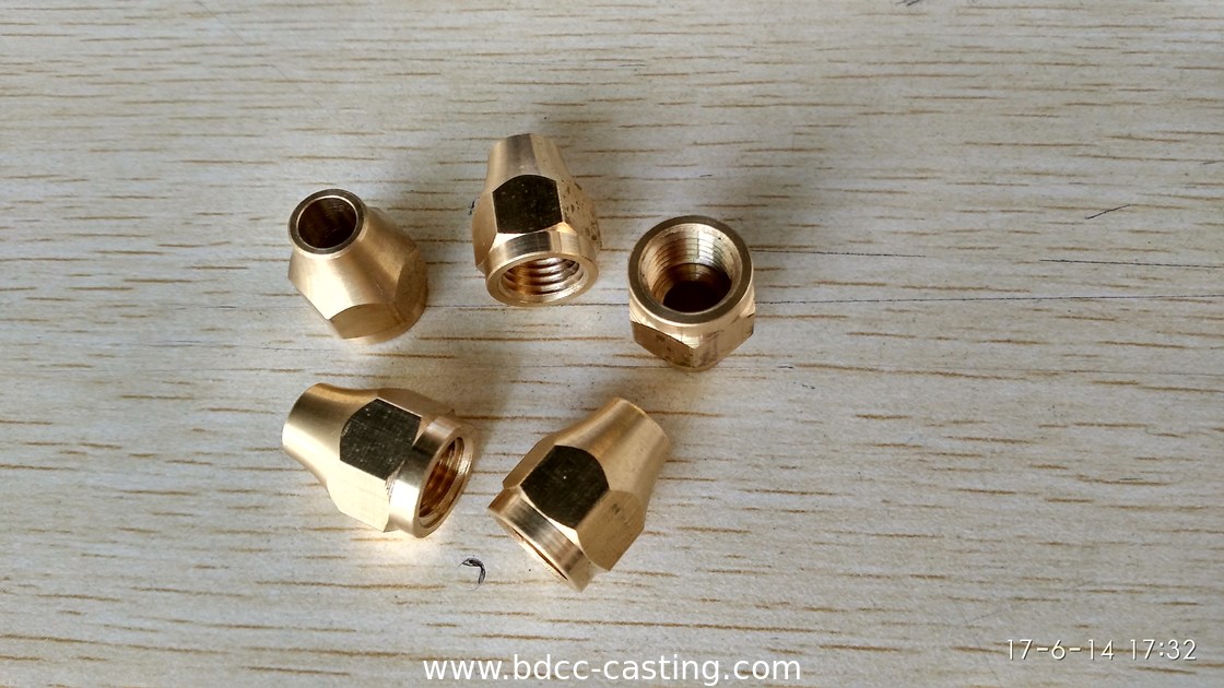 0,18 mm Löcher LPG-Anschluss, die verschiedenen LPG-Anschlüsse, kundenspezifischer Messinganschluss, hergestellt vom professionellen Hersteller in China