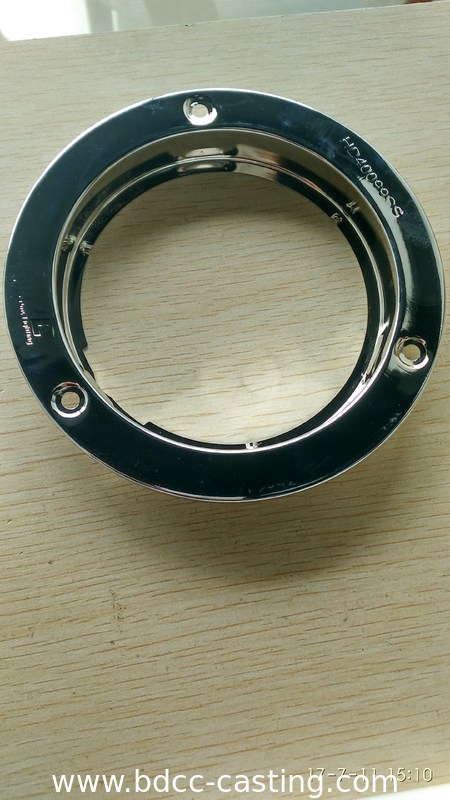 Prägen, Gehäuse für Manometer, Metallstanzteile aus Edelstahl mit allen Arten von Oberflächen, Stanzteile