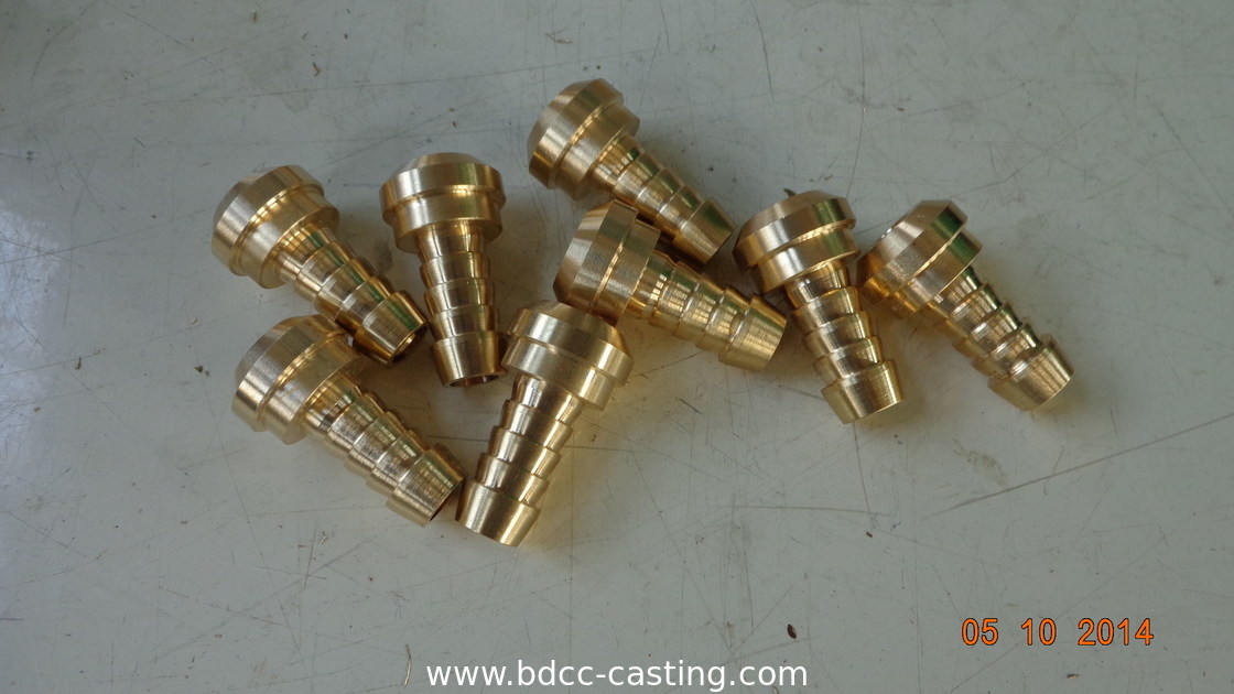 Verarbeitung kundenspezifischer Rohrverbindungen aller Art, Adapter, CNC-Bearbeitung, Messingfittings, hergestellt in China von einem professionellen Hersteller