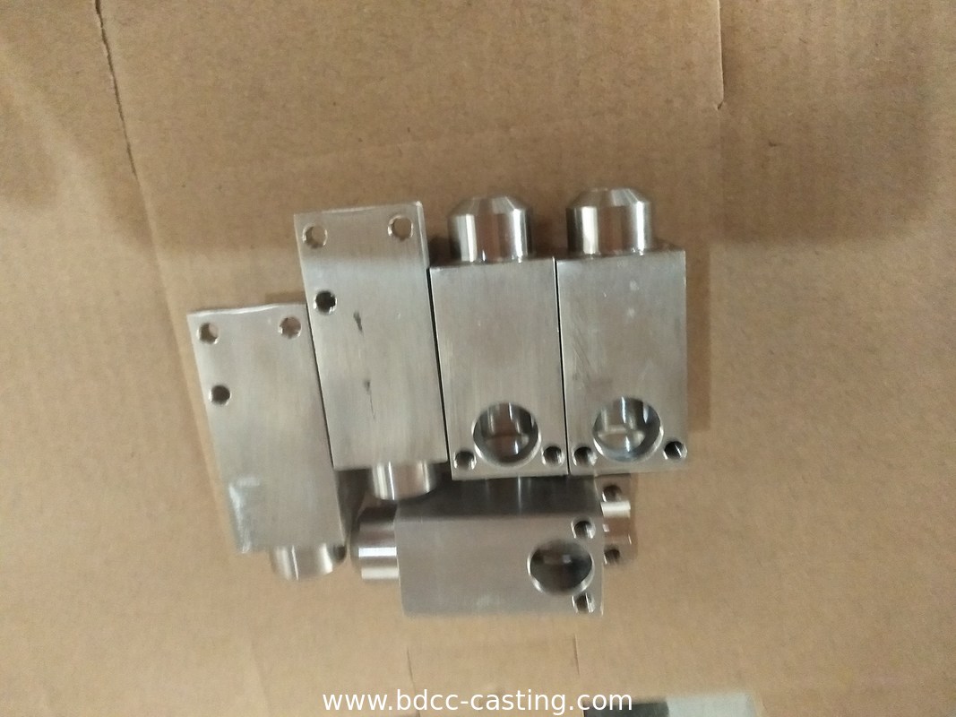 Sonderanfertigungen für Manometeranschlüsse, Anschlüsse, Alle Arten von CNC-Bearbeitungsteilen, OE Made in China, professioneller Hersteller