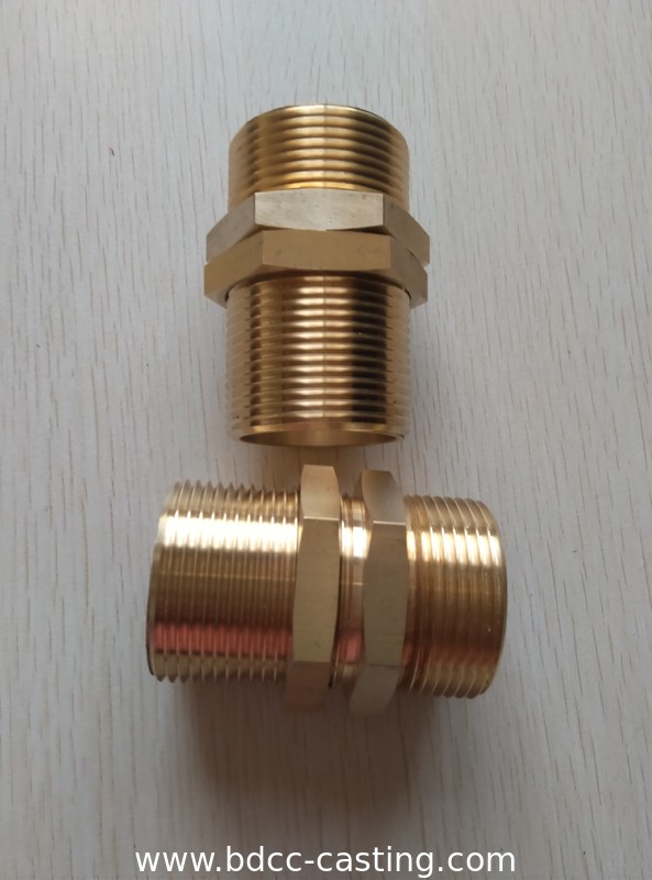Verarbeitung von kundenspezifischen Rohrverbindungen aller Art, Adaptern, CNC-Bearbeitung, Messingfittings, Gewindefittings aus Messing