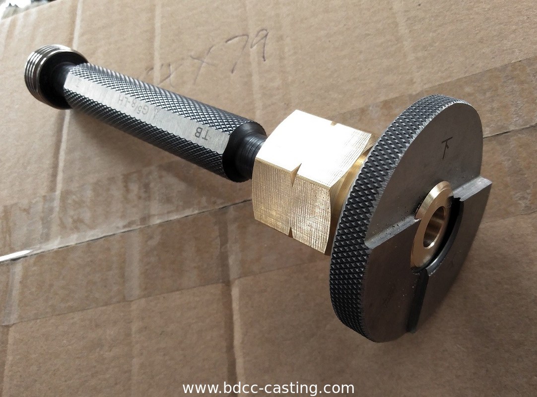 Verarbeitung von kundenspezifischen Rohrverbindungen aller Art, Adaptern, CNC-Bearbeitung, Messingfittings, Messingmuttern und -schrauben. Gewindefittings aus Messing